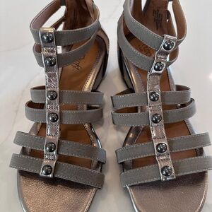 Elegant Gray Strappy Sandals